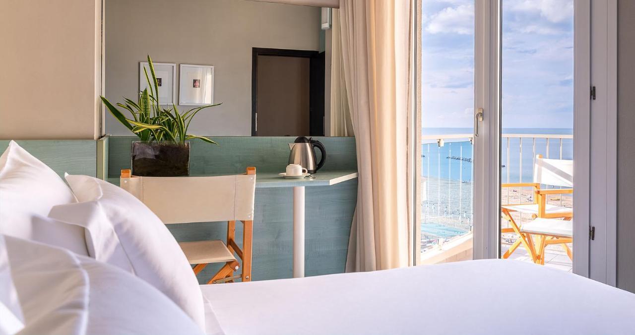 Victoria Palace Hotel Cattolica Eksteriør bilde