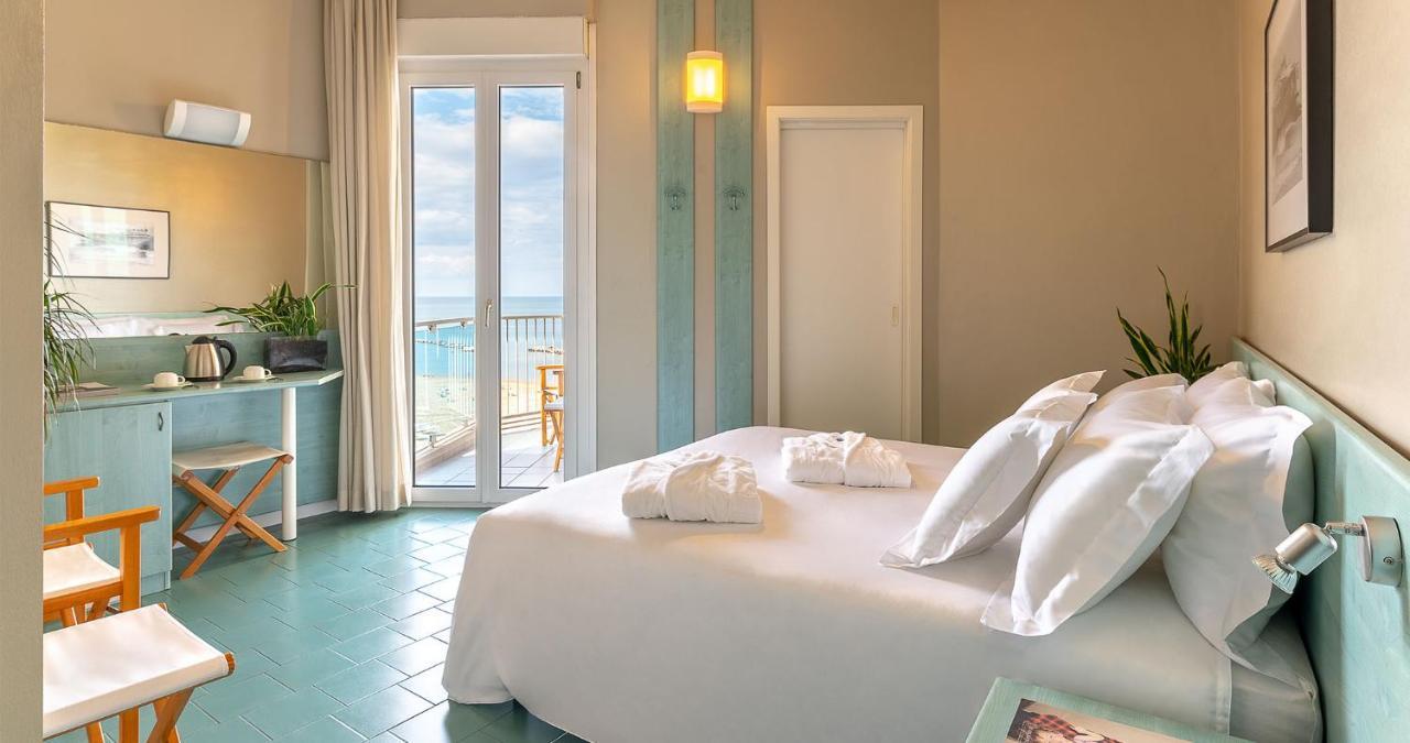 Victoria Palace Hotel Cattolica Eksteriør bilde